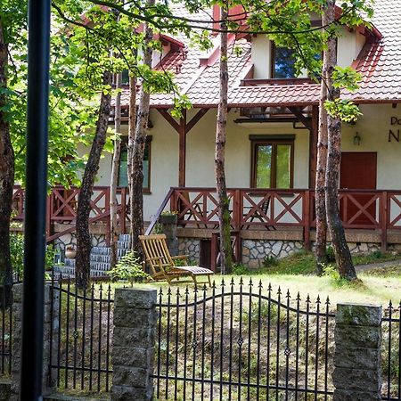 Dom Na Wzgorzu Apartment Jastarnia Bagian luar foto